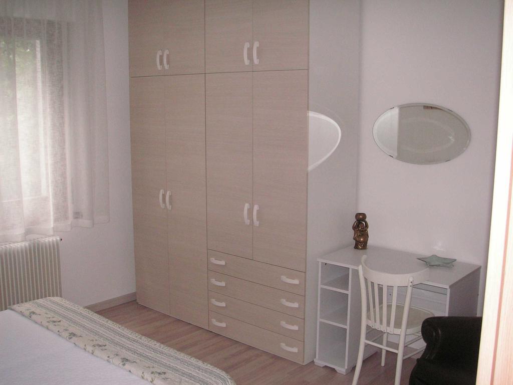 Casa Ferrari Monica Apartment Calceranica al Lago Phòng bức ảnh